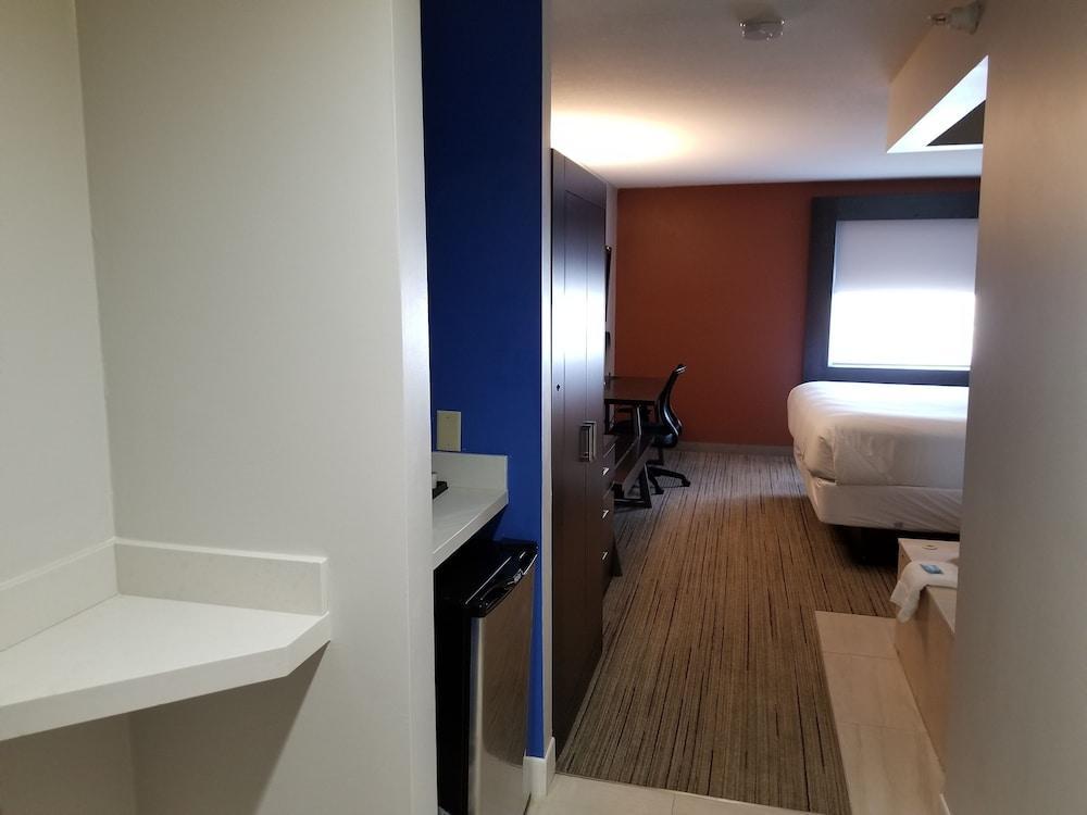 Holiday Inn Express Birch Run-Frankenmuth Area By Ihg Exteriör bild